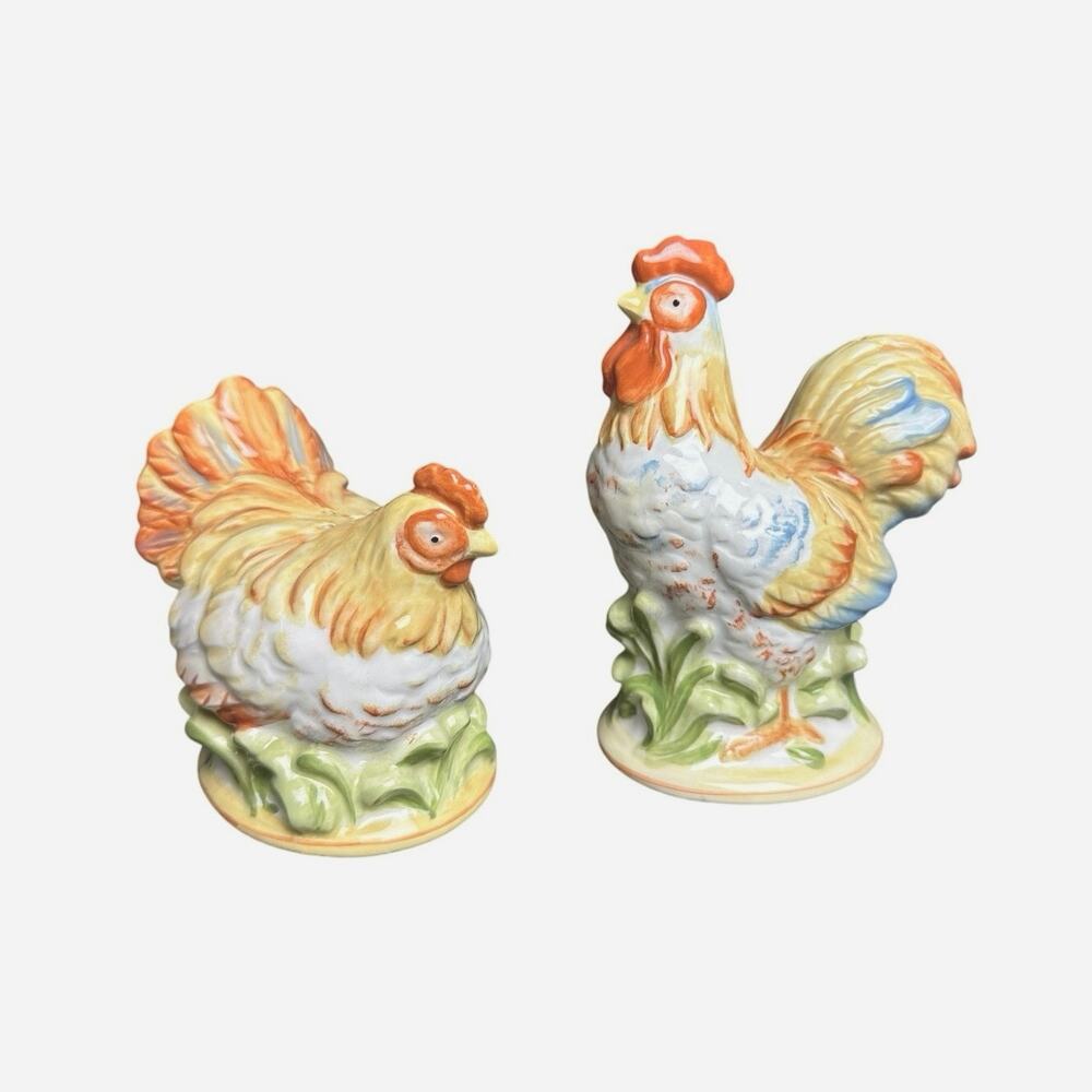 Vintage The Cellar Rooster Hen ceramic salt pepper shakers cottage farm chicken